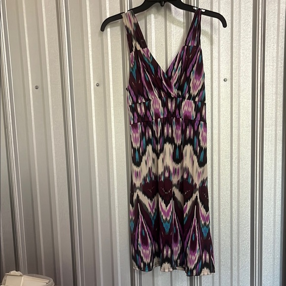 Purple patterned dress - Picture 2 of 3